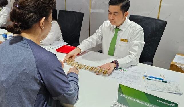 Gold price list on the morning of June 24: “Quiet” beginning of the week, about to buy gold on the banking app