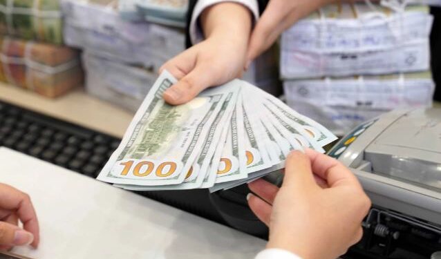 USD/VND Exchange Rate on June 12: Central and Commercial Banks Slightly Increase, Free Market Pushes Buying Price Up