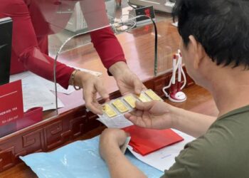 Gold price on September 13: Gold bars stand still when the world exceeds 2560 USD, how much is the current difference?